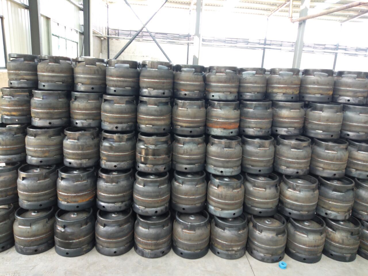اسطوانات البروبان (غاز البترول المسال)